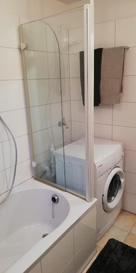 Ferienwohnung Sonnwald Düsseldorf Exterior foto
